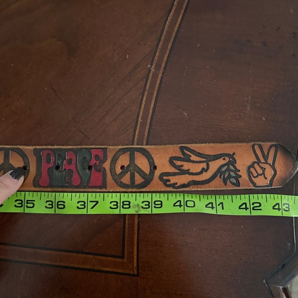 Vintage unisex Style Brown Leather Belt with Peace Symbols - Picture 8 of 11